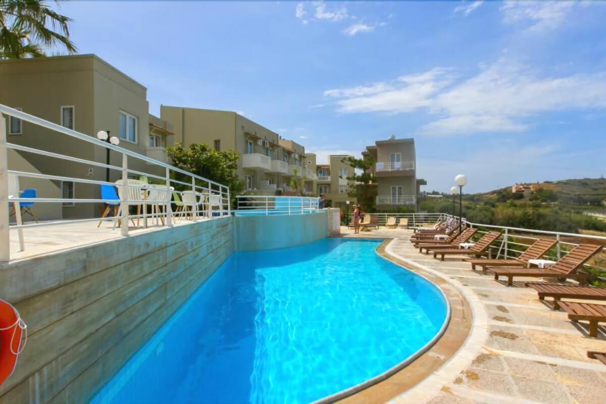 אגיה פלגיה קיתירה Pelagia Bay Hotel מראה חיצוני תמונה