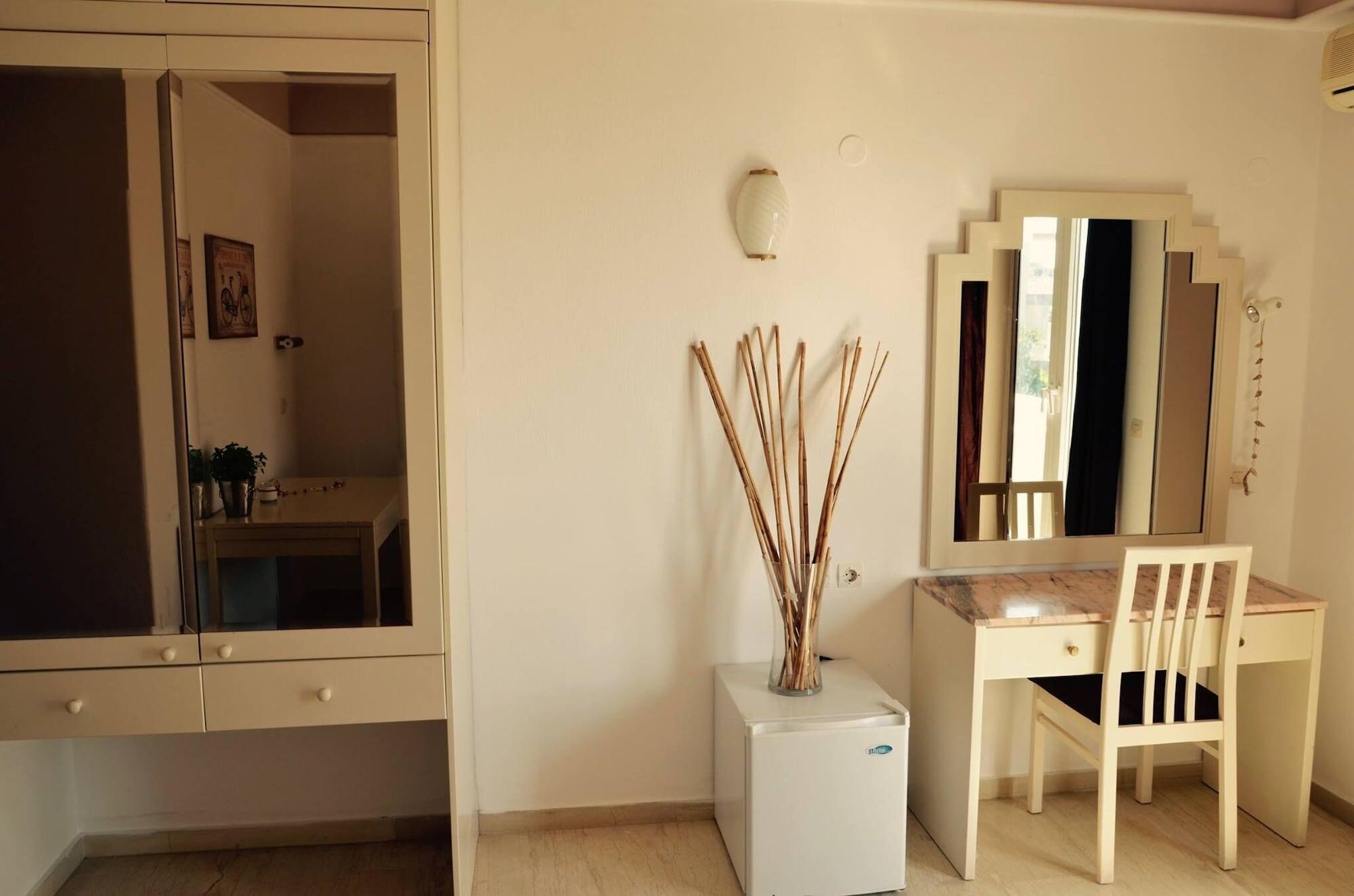 אגיה פלגיה קיתירה Pelagia Bay Hotel מראה חיצוני תמונה