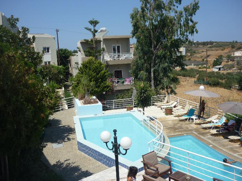 אגיה פלגיה קיתירה Pelagia Bay Hotel מראה חיצוני תמונה